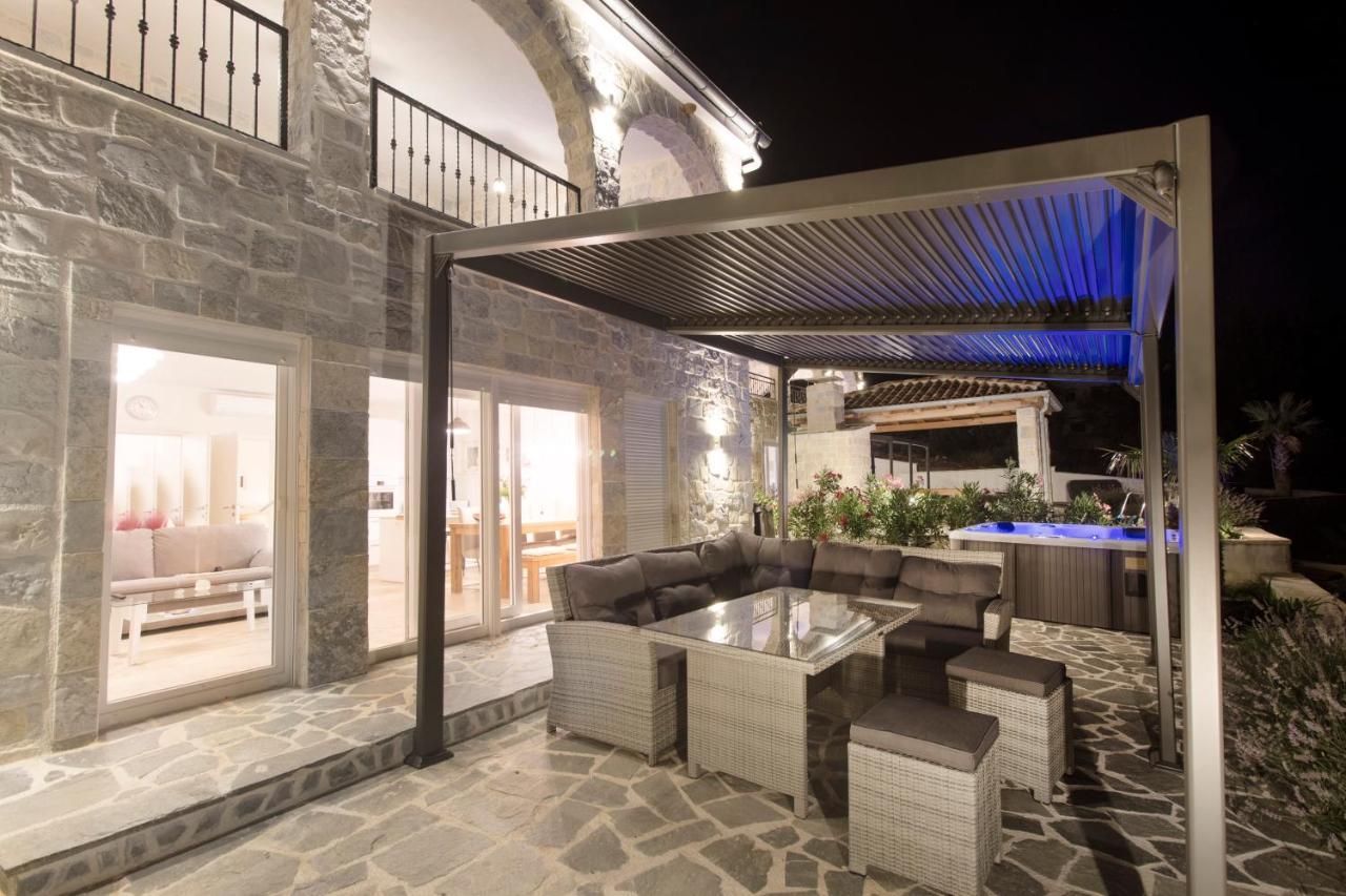 Apartmán Dalmata Lounge Starigrad Paklenica Exteriér fotografie