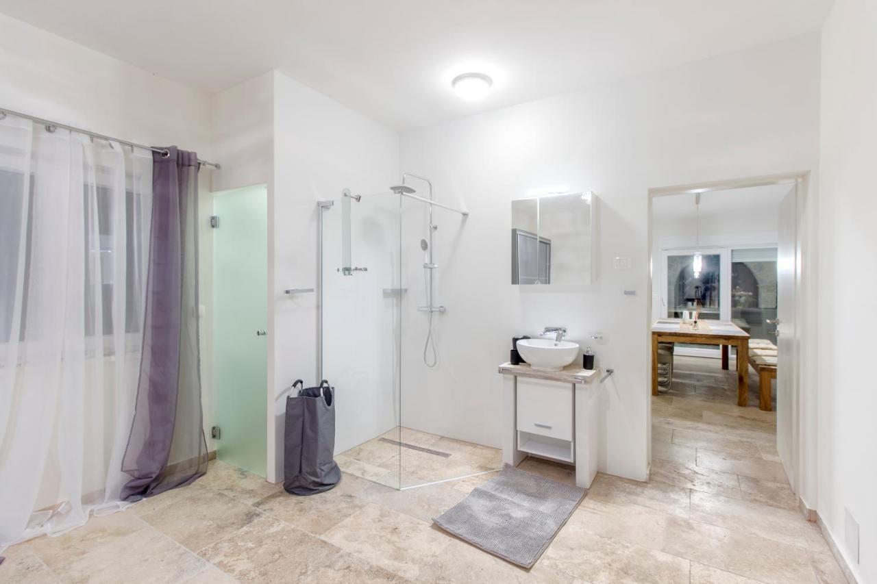 Apartmán Dalmata Lounge Starigrad Paklenica Exteriér fotografie