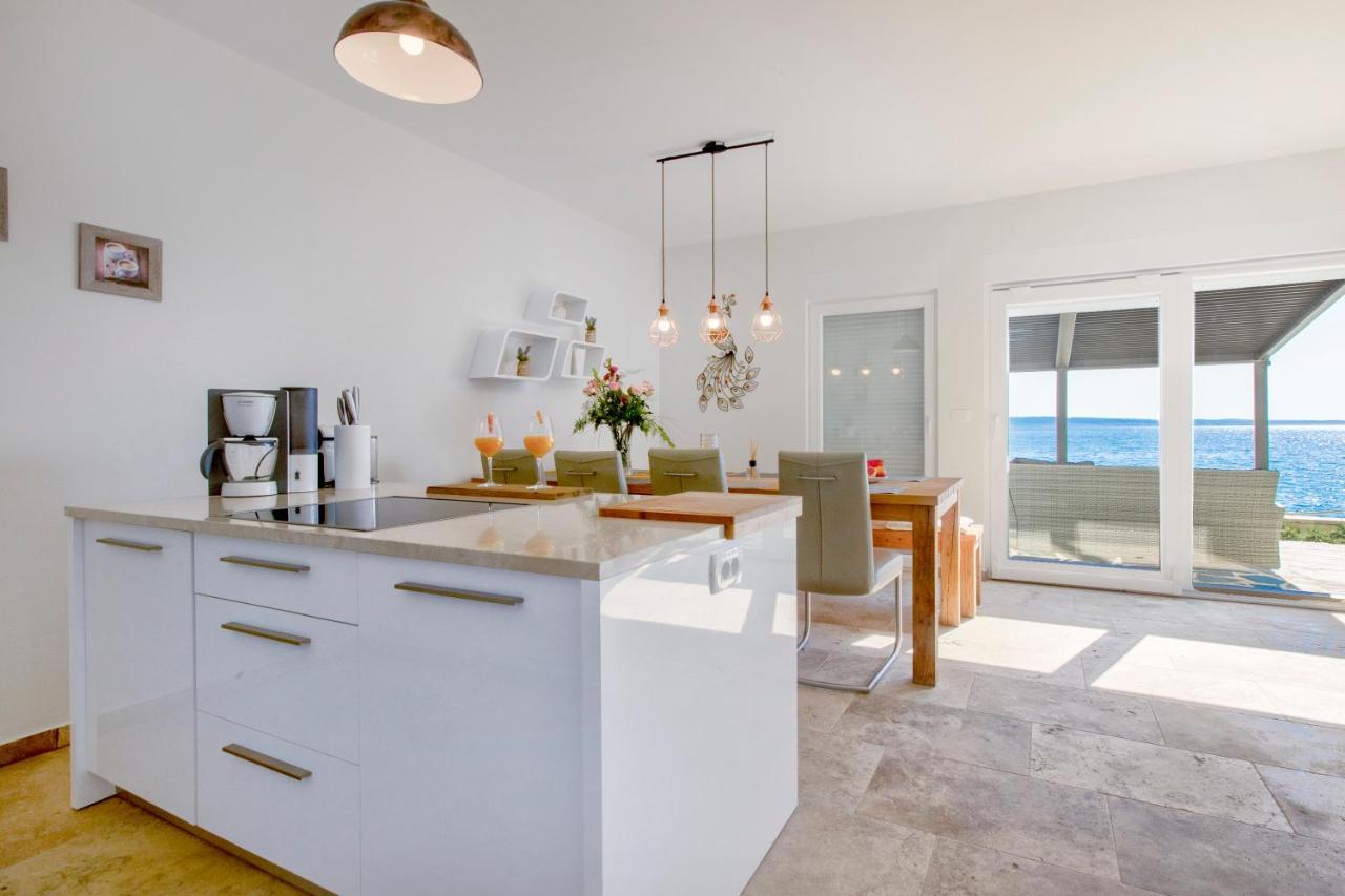 Apartmán Dalmata Lounge Starigrad Paklenica Exteriér fotografie