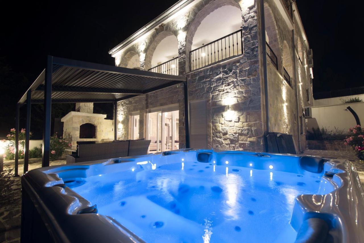 Apartmán Dalmata Lounge Starigrad Paklenica Exteriér fotografie