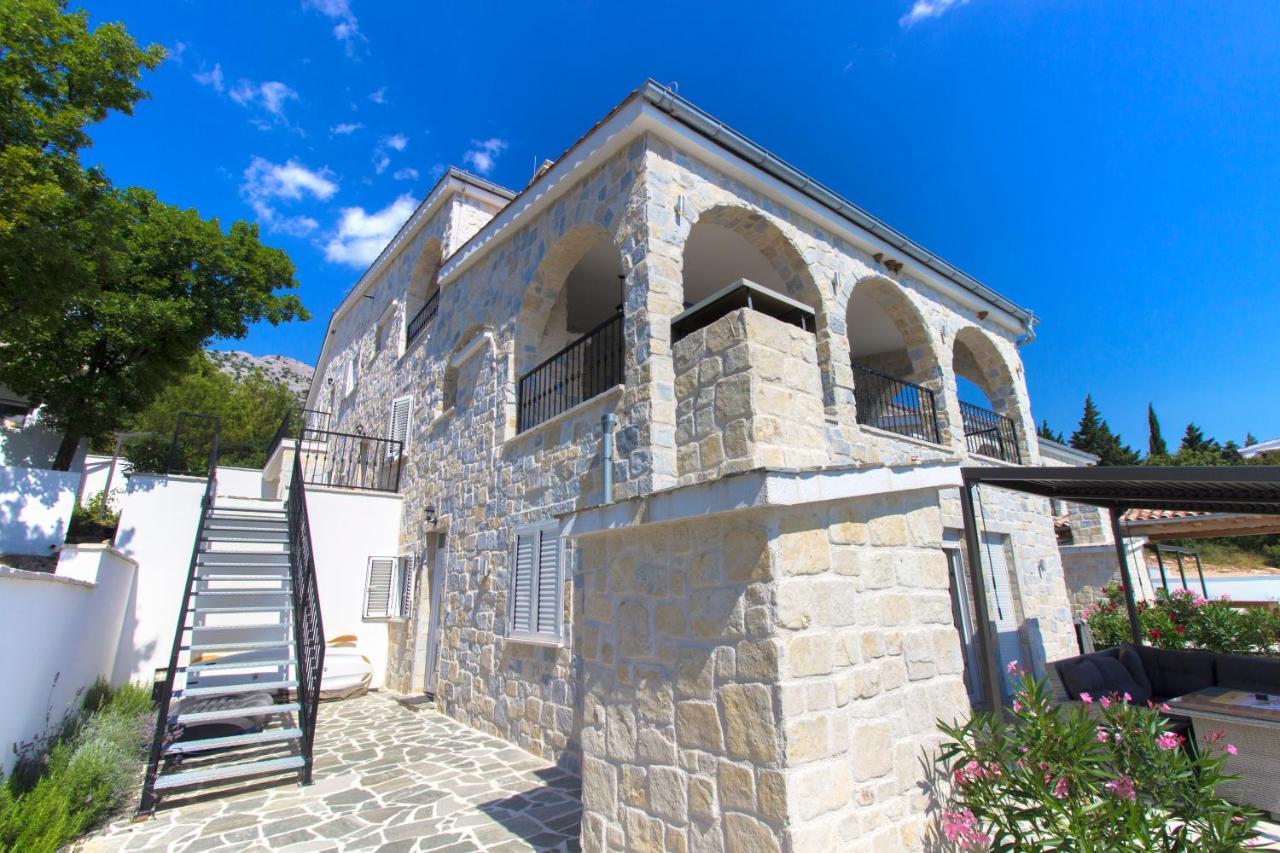 Apartmán Dalmata Lounge Starigrad Paklenica Exteriér fotografie