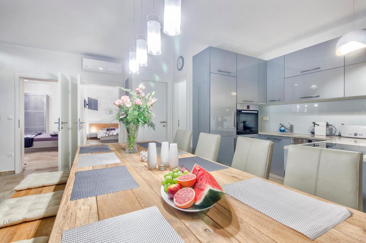 Apartmán Dalmata Lounge Starigrad Paklenica Exteriér fotografie