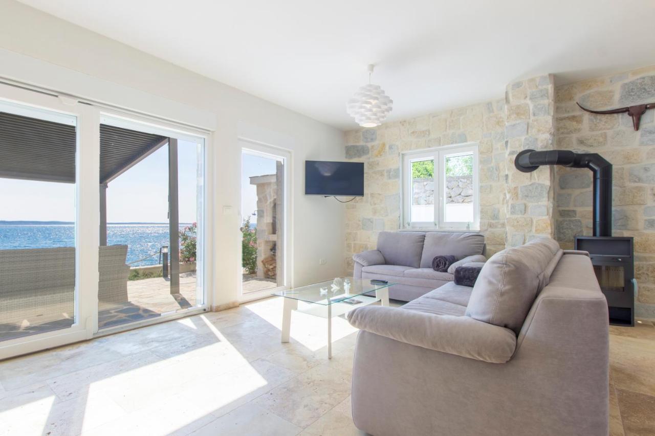 Apartmán Dalmata Lounge Starigrad Paklenica Exteriér fotografie