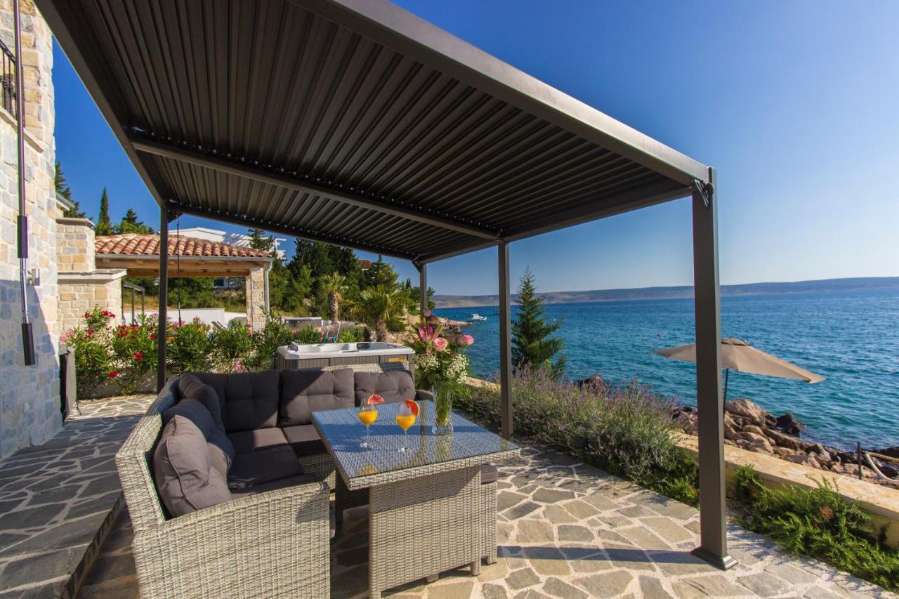 Apartmán Dalmata Lounge Starigrad Paklenica Exteriér fotografie