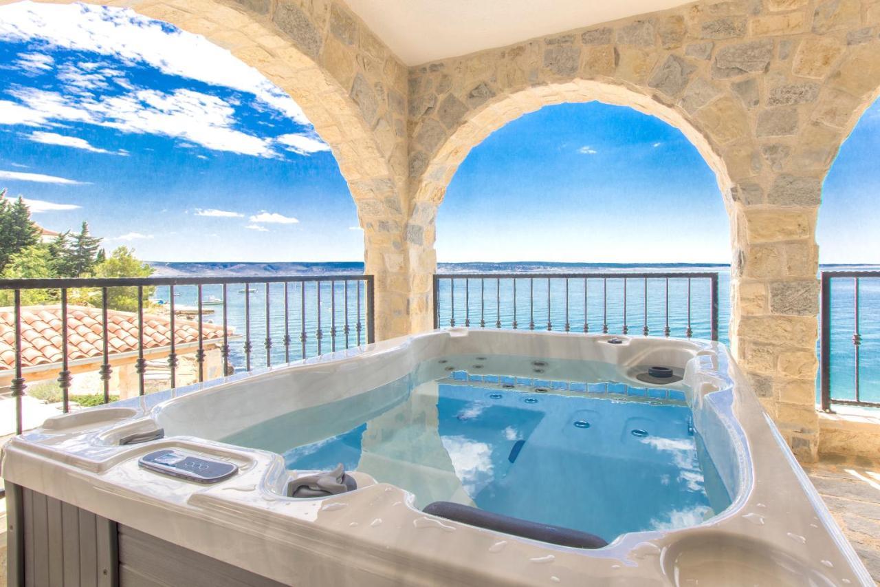 Apartmán Dalmata Lounge Starigrad Paklenica Exteriér fotografie