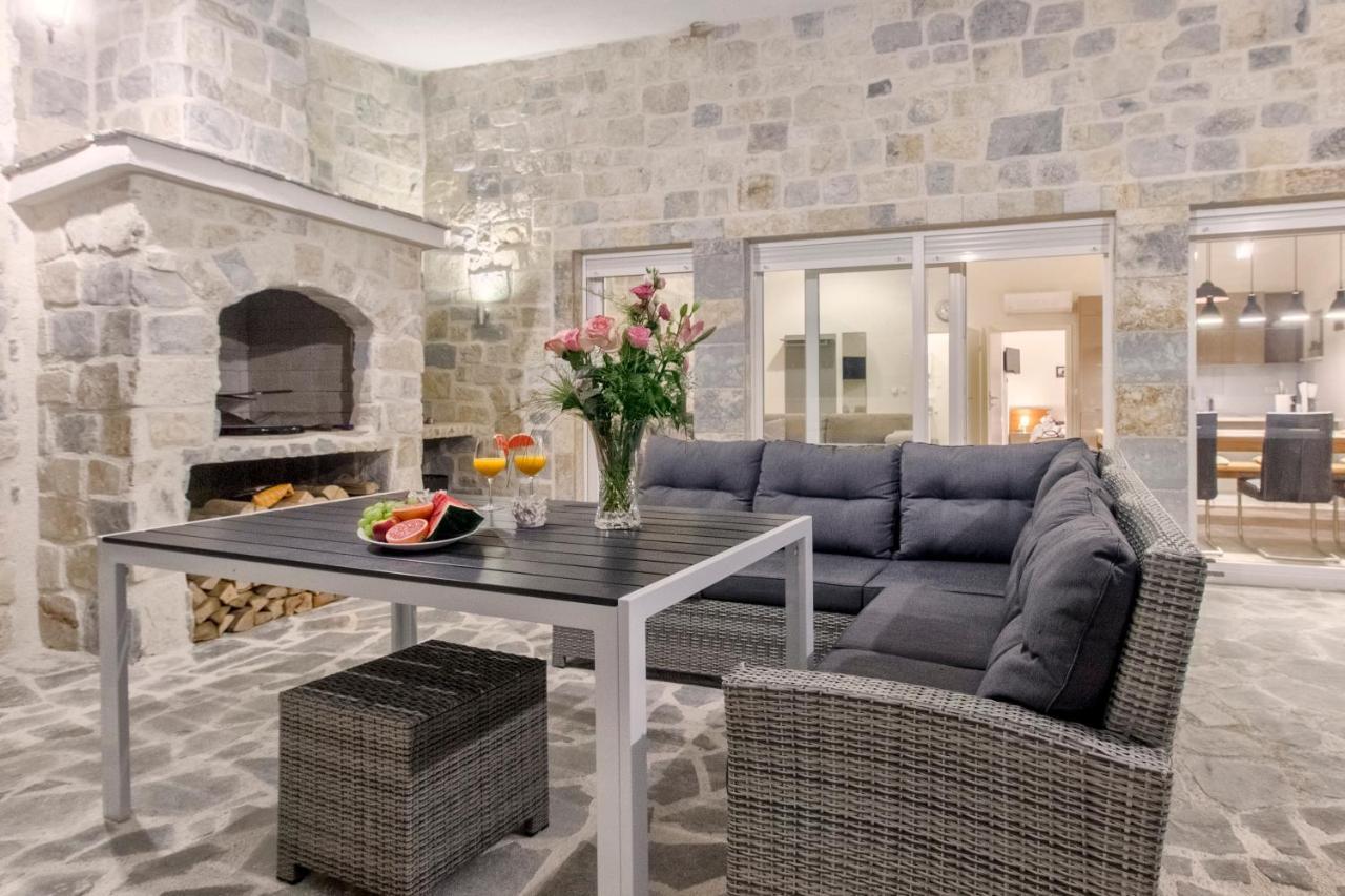 Apartmán Dalmata Lounge Starigrad Paklenica Exteriér fotografie