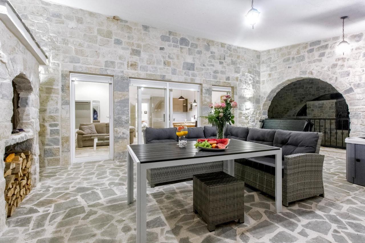 Apartmán Dalmata Lounge Starigrad Paklenica Exteriér fotografie